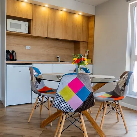 с люлка и гледка в The House с термална зона Apartment