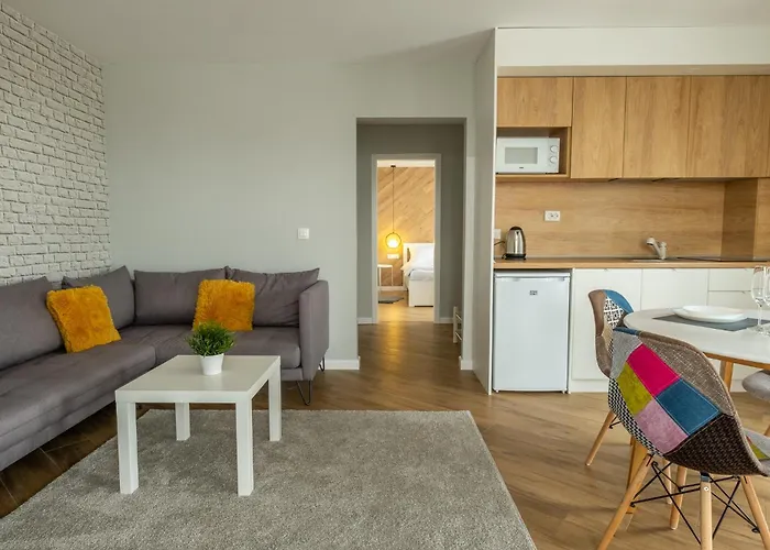 с люлка и гледка в The House с термална зона * فيلينغراد