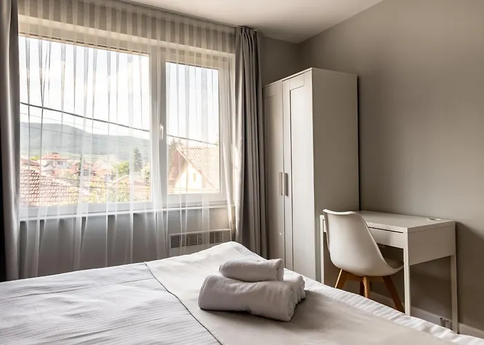 с люлка и гледка в The House с термална зона شقة